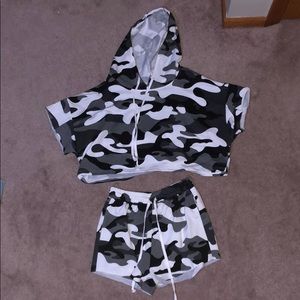 Cropped hoodie and shorts set